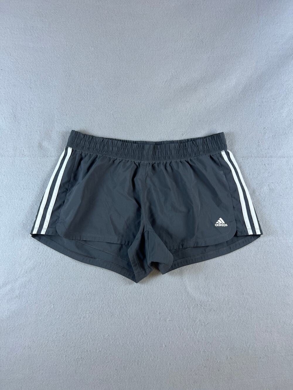 Adidas Pacer 3-Stripe Shorts Womens L Gray AEROREADY Low Rise Athletic Sports